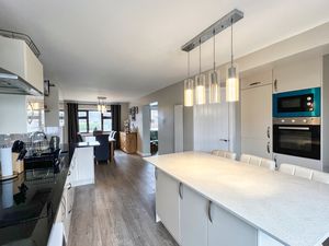 Photo 20- click for photo gallery